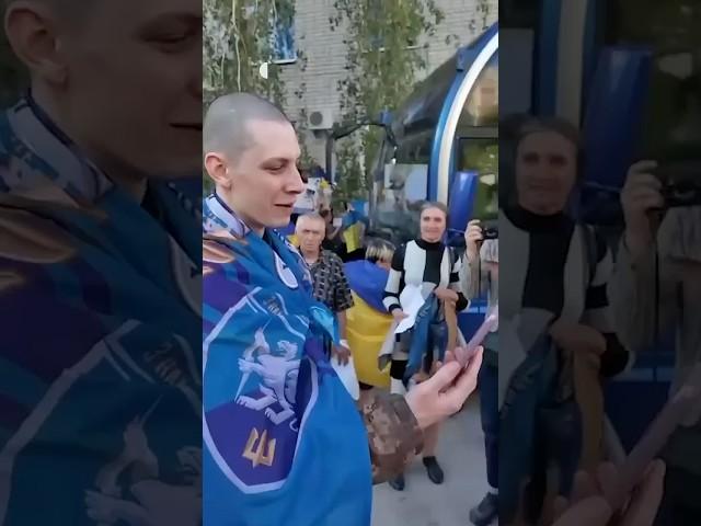 Чекає на мамину шарлотку: після 37 місяців полону додому повернувся військовий з Павлограда