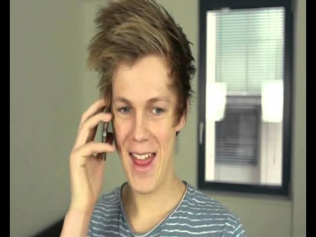 Funny Moment - Caspar Lee (dicasp)