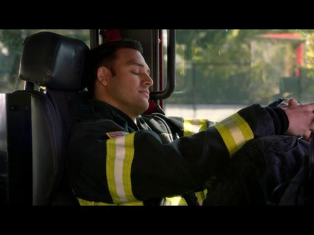 911 on fox 4x06 118 Stuck in their truck part 1