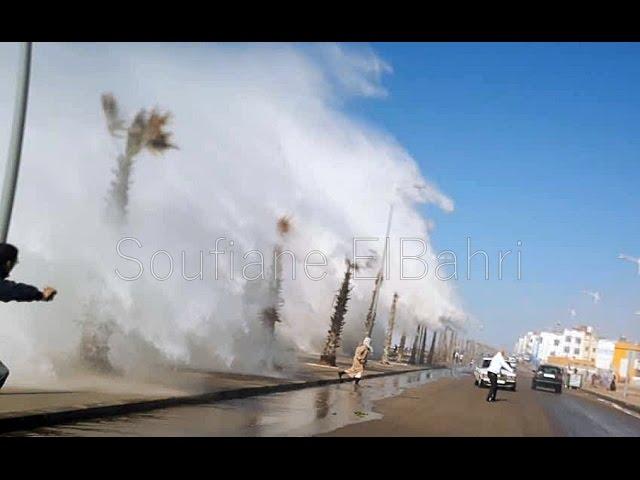 Soufiane ElBahri: Tsunami Sidi Moussa Morocco Gigantesco Biggest Vagues Waves Minecraft Tsunami