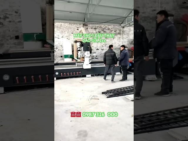 Máy cnc 1 đầu thay dao giá chỉ 2xx nhỏ xíu