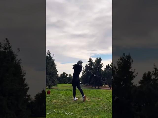 Vroom vroom 222yds off the tee box #golf #girlgolfer #golfswing #golfer #golflife #golfcourse