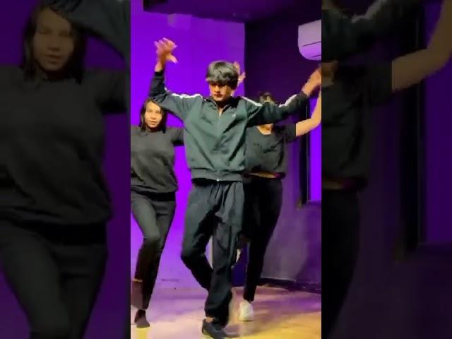 Kali shirt waliyan | #trending #shorts #shivchauhan #tmtians #tmtstudioindia #dance