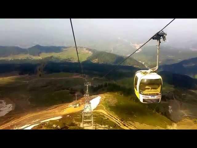 Apharwat Peak in June, Gulmarg to Apharwat peak Gondola ride.