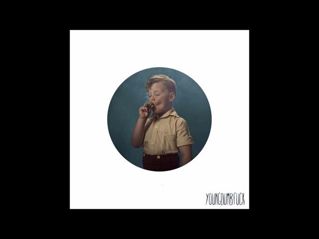 02. Th@ Kid - 1994 (BlackGlasses&FoilFronts)