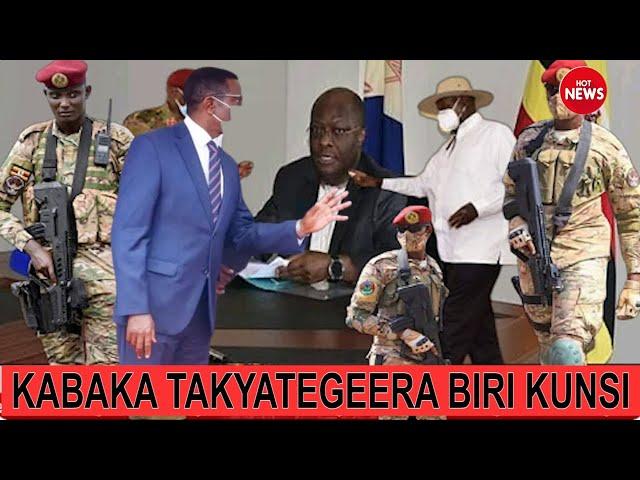 KABAKA OKUMUSANGA NOBUTAMUSANGA, MAYIGA AYITIDDWA NE MUSEVENI NGA EMBEERA EYONONEKEDDE DDALA