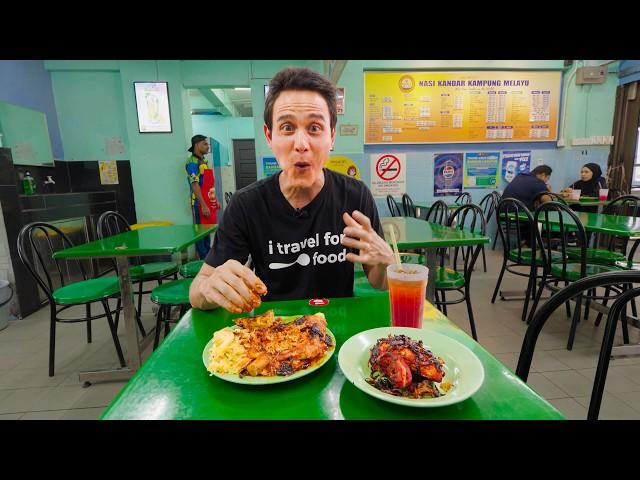 Trying Malaysia's Famous ONION FRIED CHICKEN at Nasi Kandar Kampung Melayu!! 