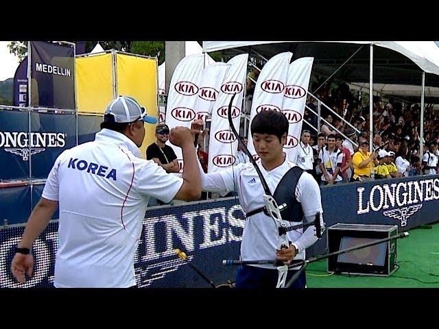 Lee Seungyun v Oh Jin Hyek – recurve men gold | Medellin 2014 Archery World Cup S2