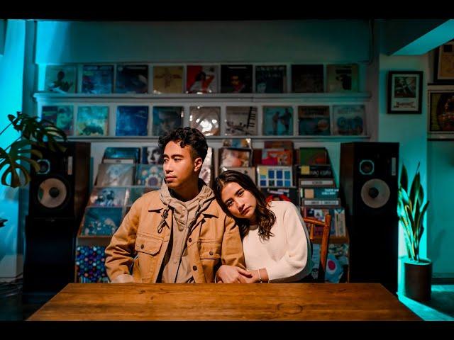 Ketulusan Cintaku (Pelangi Di Malam Hari) - Vidi Aldiano feat. Prilly Latuconsina