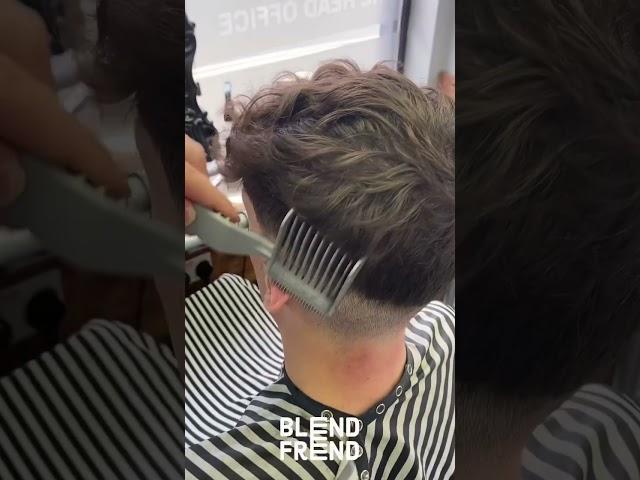 BLEND FREND is a comb that helps cut hair!! #barber #behindthechair #fade #fyp #barberlife #haircut