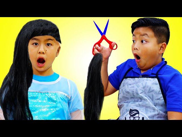 Jannie and Alex Pretend Play Hair and Beauty Toy Salon