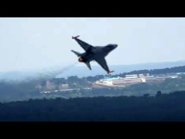 Danish F-16AM Flying Fast Over The Trees at Farnborough Airshow 2024.