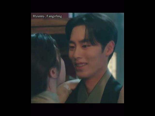 와우 소리가 절로 나왔던 찐한 키스신보다 이런게 더 설레더라 난️️ #환혼 #leejaewook #이재욱 #장욱 #고윤정