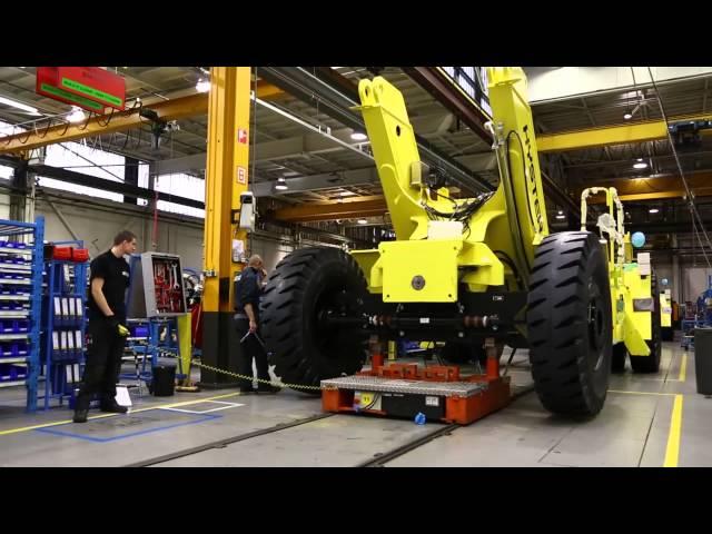 Hyster 1000th ReachStacker - Introduction