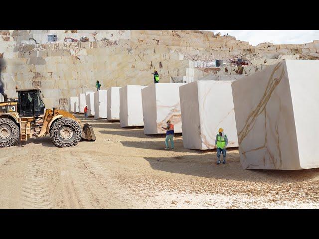 Extreme Transport Process of Massive Marble Blocks in Quarry