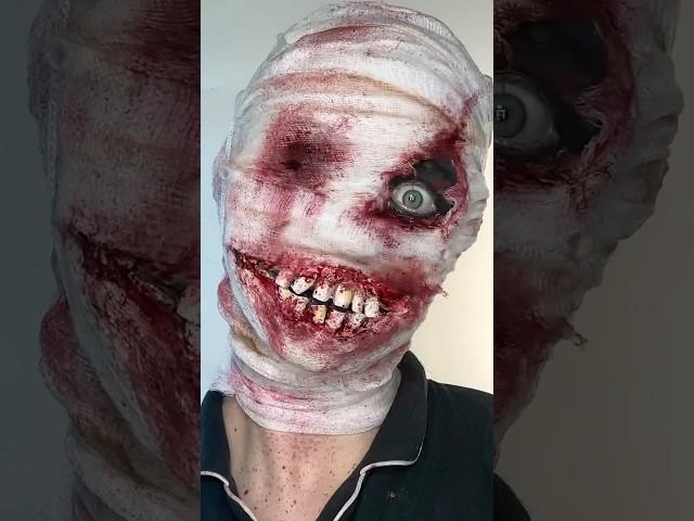 HORRIFYING makeup tutorial ️