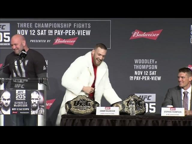 UFC 205: Connor McGregor; Sorry i'm Late