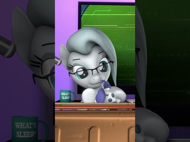 Breezy plays with a plush #mylittlepony #sourcefilmmaker  #memes