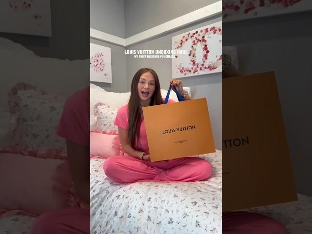 UNBOXING MY FIRST DESIGNER PURCHASES | louis vuitton boulogne & recto verso #unboxing #haul