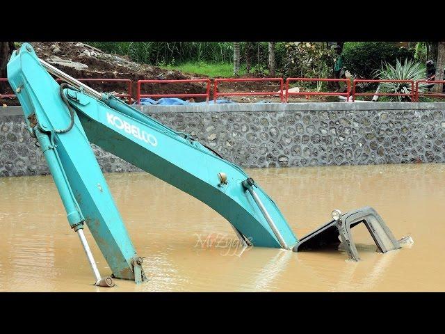 Excavator Stuck Kobelco SK200 End of Recovery