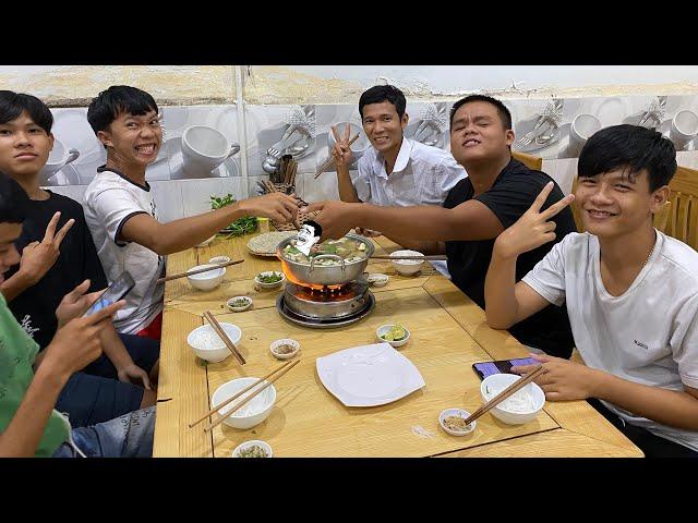 Chuyến Đi Đà Lạt Bất Ổn Của Team Lâm Vlog | Hậu Trường