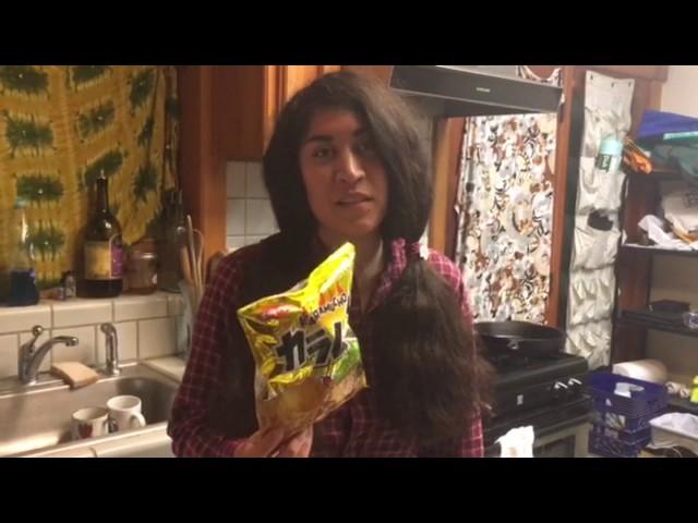 Sampling Karamucho Seaweed Potato Chips