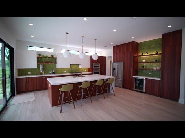 Mid-Century Modern Kitchen in Austin, Texas