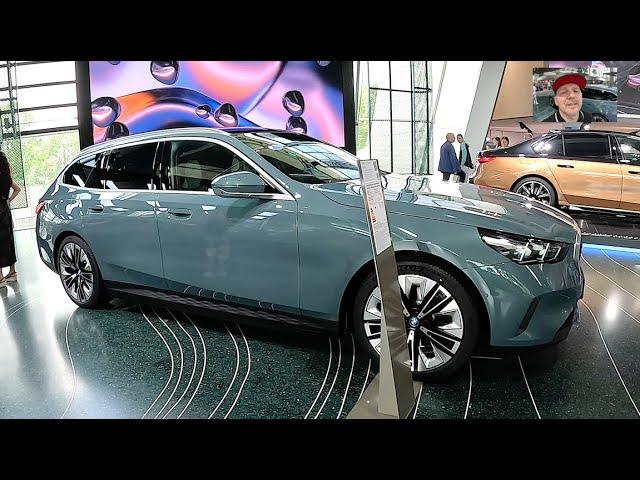 BMW i5 Touring edrive 40 (G61) full electric e-car station wagon 2024 walkaround + interior V1870