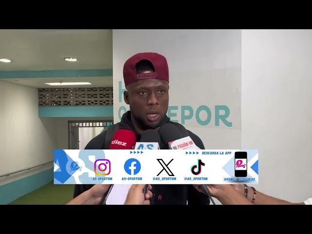 Arboleda “muy contento por vestir la camisa de la selección”