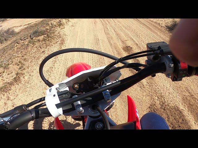 Learning how to use the clutch on the new 2020 Honda CRF125F.