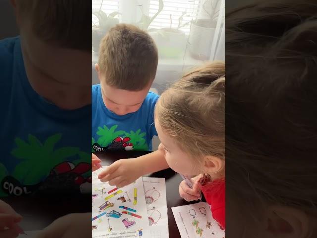 Элина и Адель делают уроки https://instagram.com/guzelziminablog?igshid=YmMyMTA2M2Y=