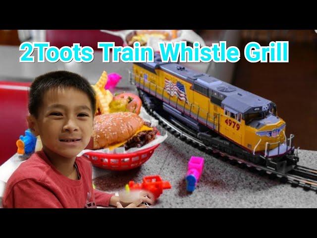 รีวิวร้านอาหารเด็ก | 2Toots Train Whistle Grill | MOD MOM WOW