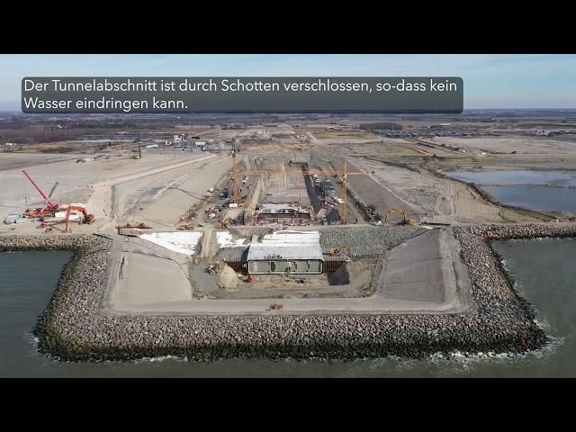 Der Fehmarnbelt Tunnel - Der neue Deich über dem dänischen Tunnelportal ist fertig