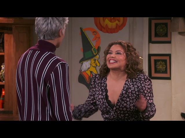 Alex’s New Halloween Hair Color | One Day At A Time