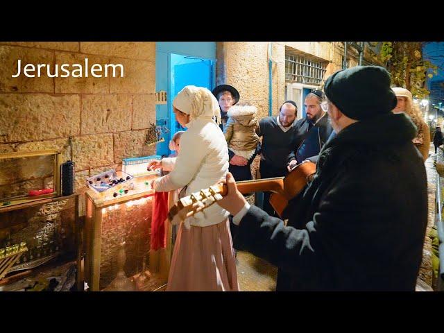 Jerusalem at Night: Secrets of the Ancient Jewish Quarter of Nahlaot and Its Traditions.