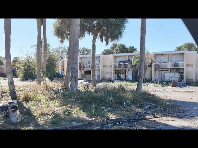 Massive Empty Resort Hotel Near Disney UPDATE & Downtown Celebration Farmers Market / December 2024