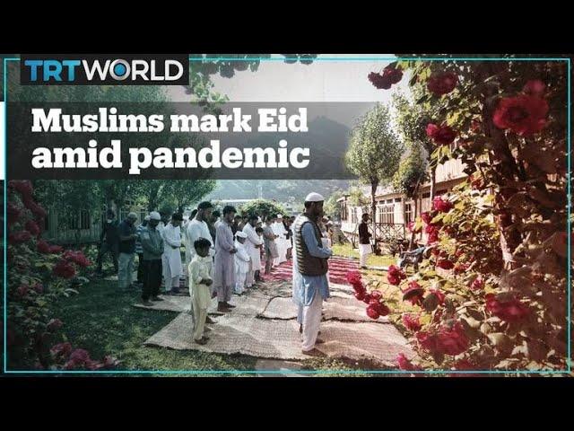 Muslims worldwide celebrate Eid al Fitr