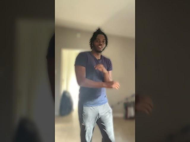 Moving To The Side Like A Slide  Show 🫡 #shortsfeed #dance #3sosmooth #newdancemoves #gospelrap