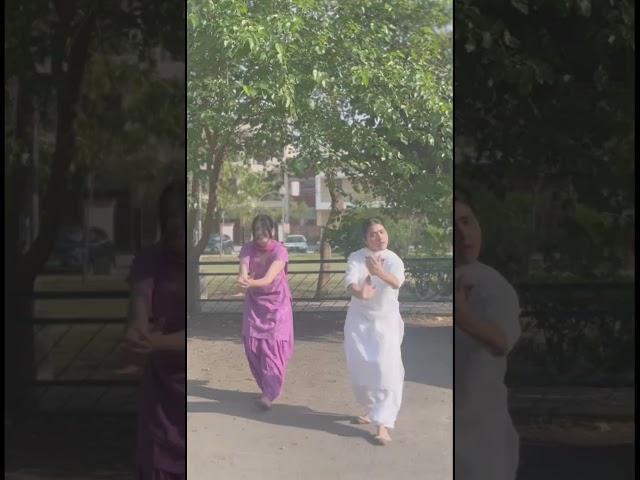 SALERA RANG | Amrinder gill | Dance Video | Frolicfeet x Bhangra Babes