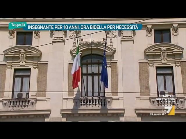 Insegnante per 10 anni, ora bidella per necessità