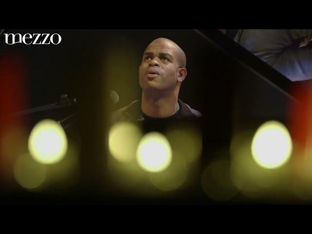 Roberto Fonseca solo at the Festival International de Jazz de Montréal