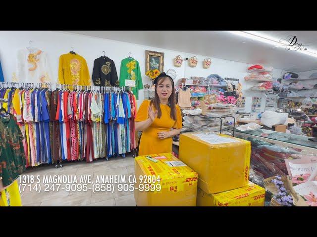 Vlog 332: MỞ NHỮNG THÙNG HÀNG ĐẦU TIÊN TRONG NĂM MỚI ! #dungcaliusa #aodai