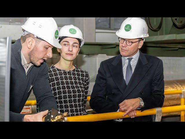 Prince Daniel of Sweden visit Green 14