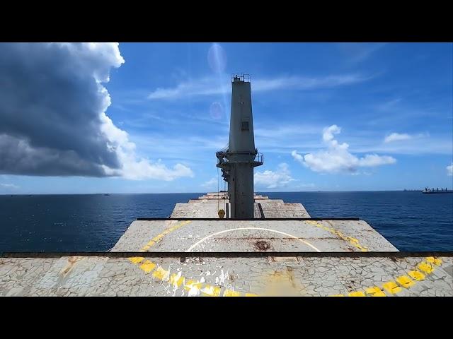 LIFE AT SEA (TIME LAPSES)