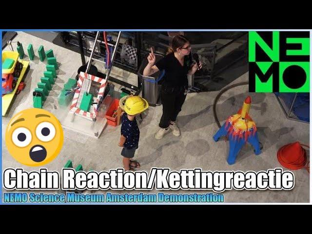 NEMO Science Museum Amsterdam️Chain Reaction Kettingreactie ExperimentKettingproef