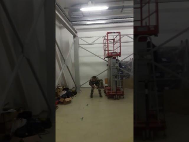 Монтаж крана с эстакадой г/п - 2 тонны, пролет - 8 м. Обьект ООО "СИМЕНС ТРАНСФОРМАТОРЫ" г. Воронеж.