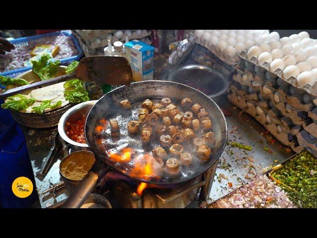 Amazing Fried Seekh Kabab Rs. 200/- l Rajeev Bhai Omelette l Delhi Street Food