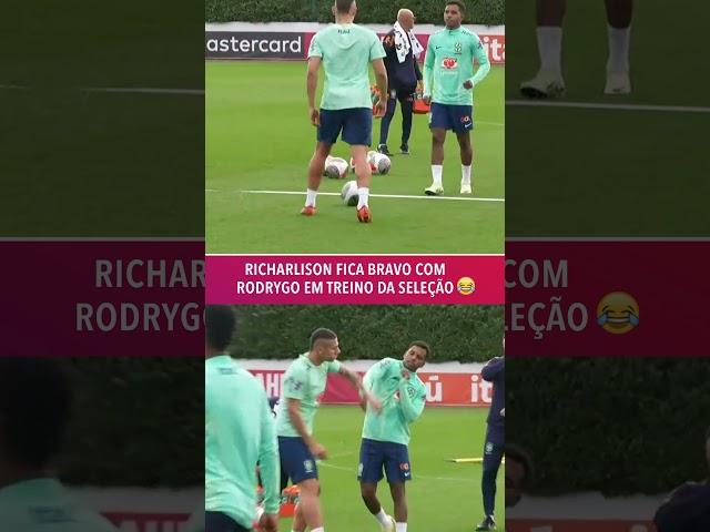 RODRYGO BRINCA COM RICHARLISON NA SELEÇÃO BRASILEIRA  #shorts