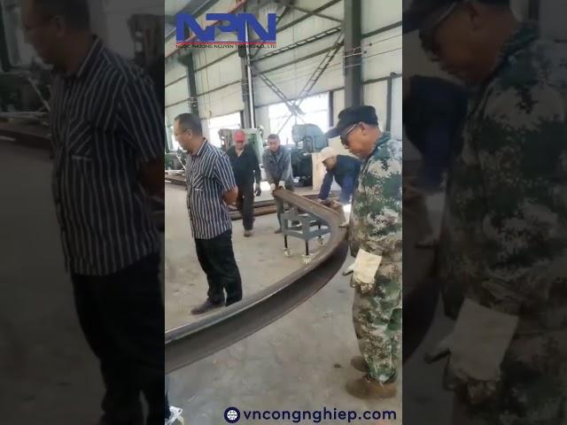 Máy uốn 3 trục thuỷ lực