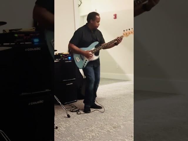 Barry Williams Bass Solo with The Matthew Frost Band